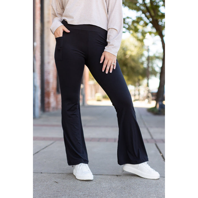 Ready to Ship | The Vanessa - 30” - Black Bootcut Leggings R3