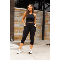 Julia Rose The Cassandra black capri leggings with pockets, Women wearing black capri pocket leggings