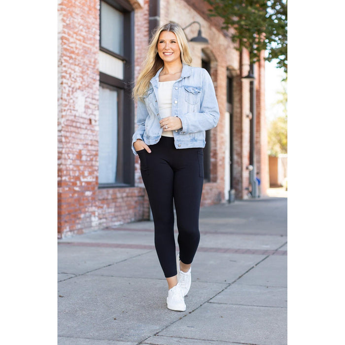 Ready to Ship  | The Lana - 7/8 BLACK PETITE Leggings with Pockets