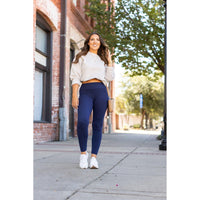 Julia Rose The Nyla navy full-length leggings with pockets, Women wearing navy pocket leggings