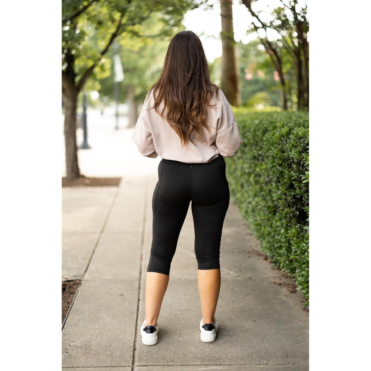 Julia Rose The Lillian sculpting crossover capri leggings high-waisted women’s capris