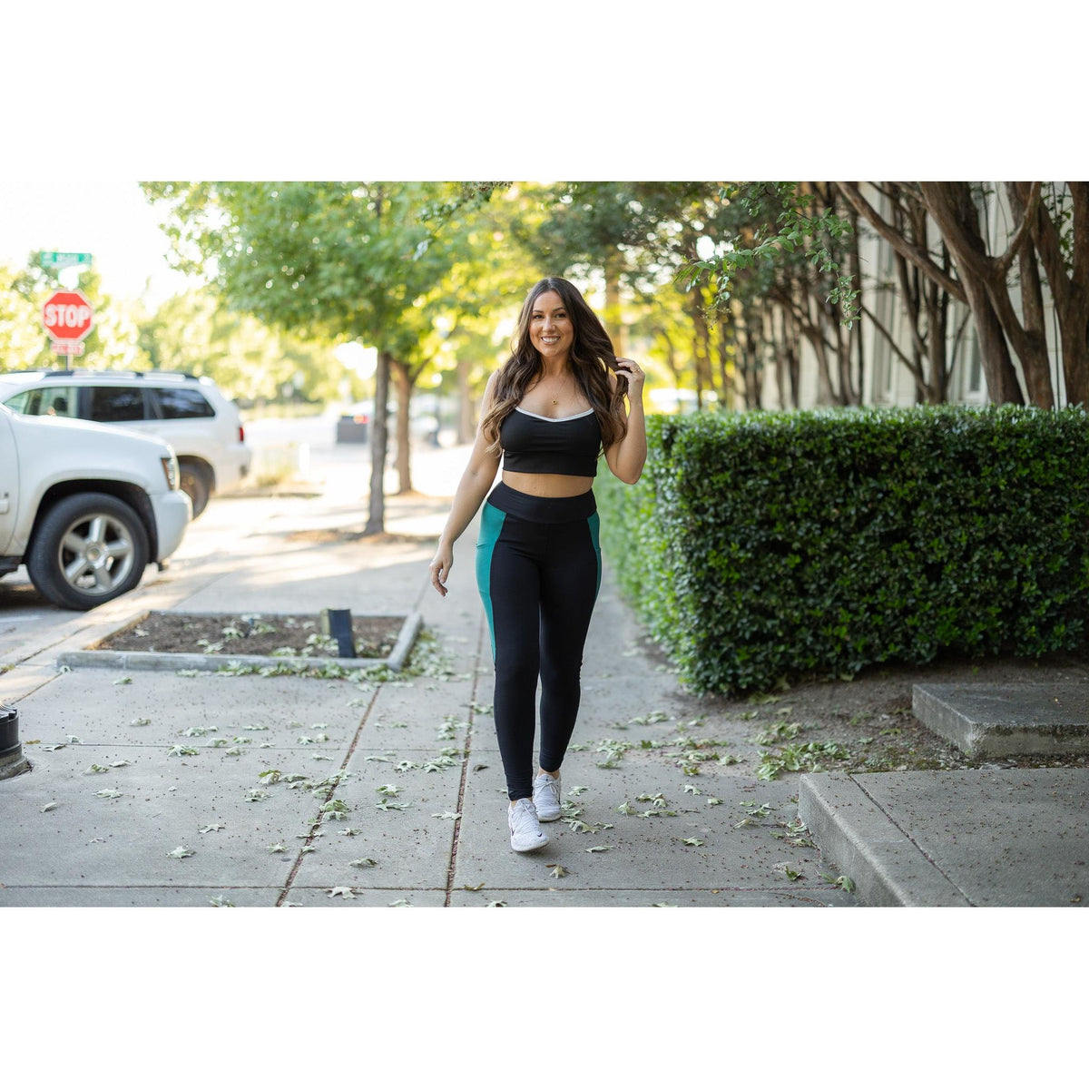 Julia Rose Gracie Green Panel Full Length Leggings women’s boutique leggings front view, Woman wearing Julia Rose Gracie leggings with green panel detail