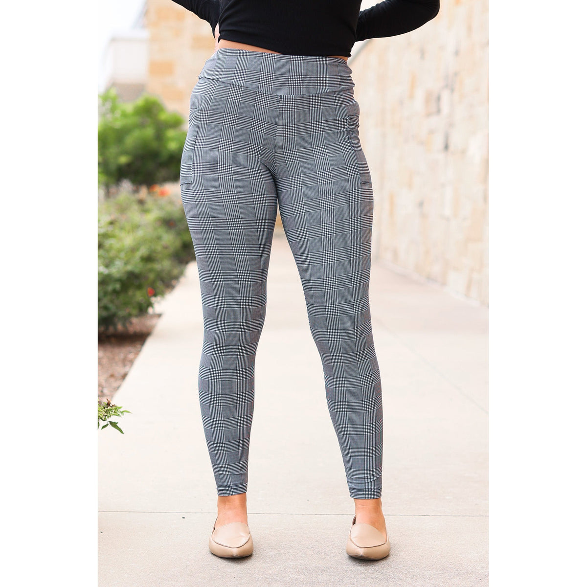 Ready to Ship  | The Naomi Plaid Leggings