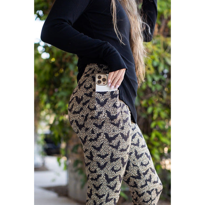 Ready to Ship | The Bianca - Leopard Bats Leggings - 2 PACK
