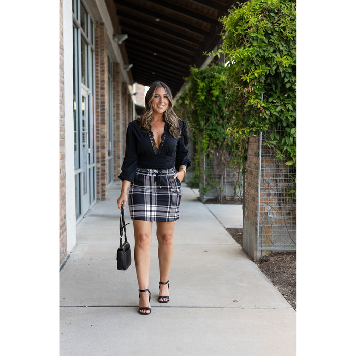 Ready to Ship  | The Amelia - Black And White Plaid Jogger Skirt - 2 PACK