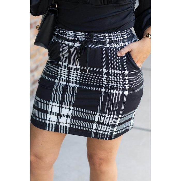 Ready to Ship  | The Amelia - Black And White Plaid Jogger Skirt - 2 PACK