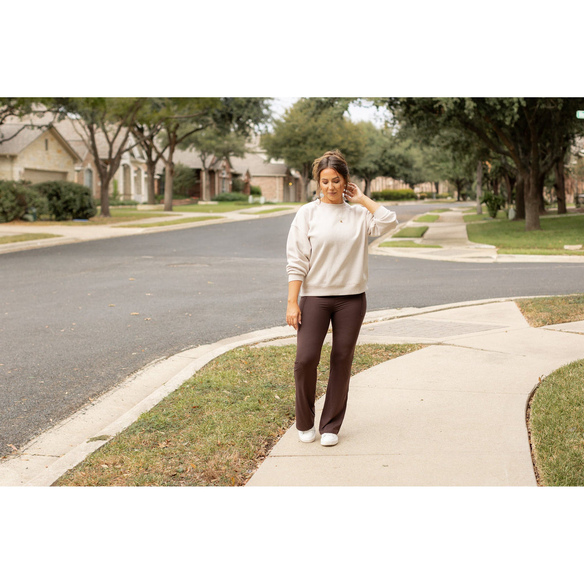 PreOrder | The Rhea - 30"  BROWN Bootcut Leggings with Pockets Round 2