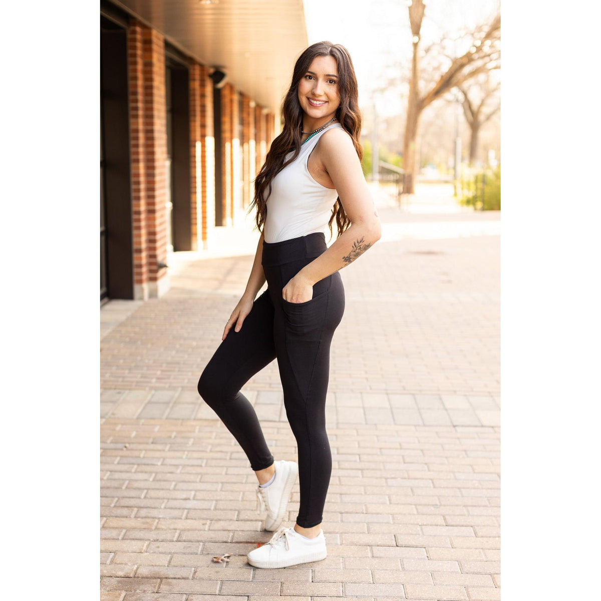 Julia Rose Sleek Pocket full length leggings with pockets high-waisted women’s leggings