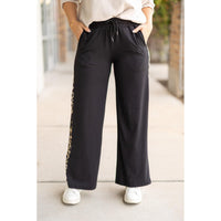 Women’s buttery soft leopard panel lounge pants with pockets