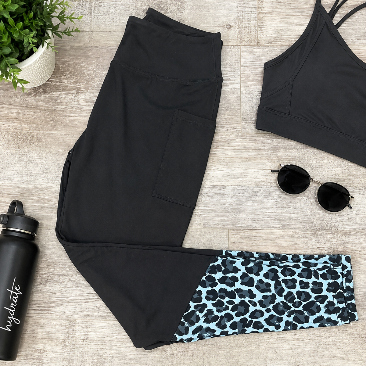 Ready to Ship | Snow Leopard Ankle Panel Leggings