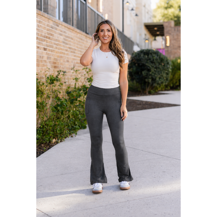 Ready to Ship | Charcoal Flare Leggings WITH POCKETS