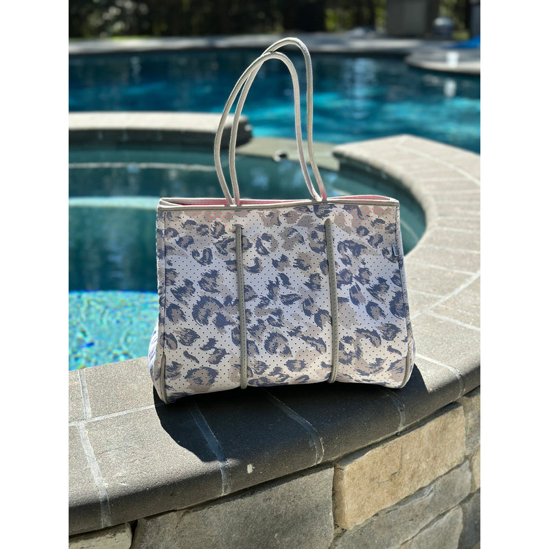 Ready to Ship | The Janice Neoprene Tote